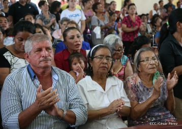 Cardenal Brenes oficia Misa de Resurección
