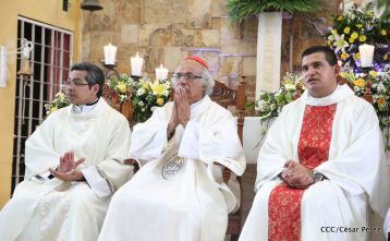 Cardenal Brenes oficia Misa de Resurección