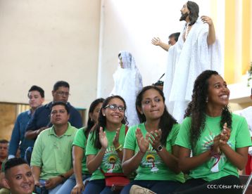 Cardenal Brenes oficia Misa de Resurección