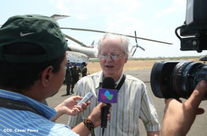 Explorador Sam Cossman sobrevuela los  volcanes de Nicaragua