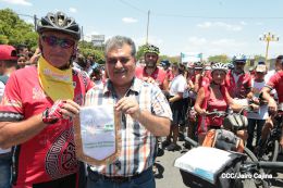 Ciclistas franceses llegan a Nicaragua para conocer nuestras bellezas naturales