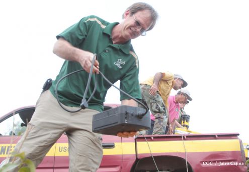 Científicos-expertos de EE.UU realizan monitoreo de mapeo en laderas del volcán San Cristóbal