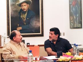 Orden Augusto C. Sandino a Diego Armando Maradona