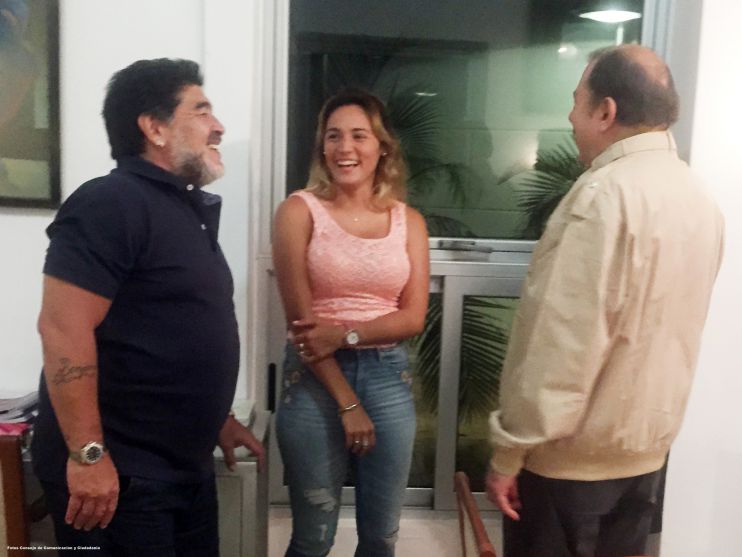 Orden Augusto C. Sandino a Diego Armando Maradona