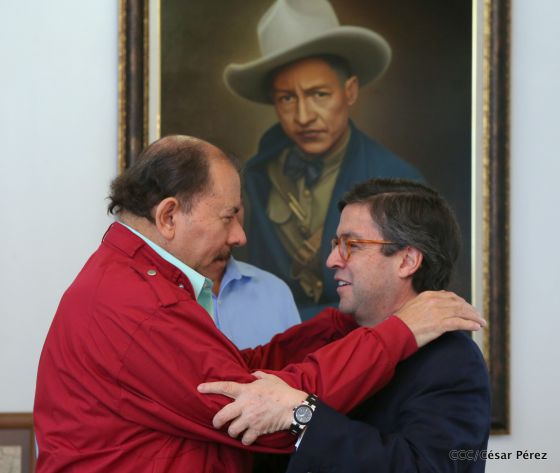 Presidente Daniel Ortega recibe a Luis Alberto Moreno, presidente del BID