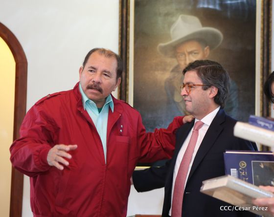 Presidente Daniel Ortega recibe a Luis Alberto Moreno, presidente del BID