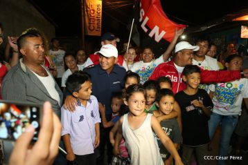 Nicaragua recibe a su Campeón: Román "Chocolatito" González