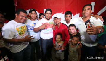 Nicaragua recibe a su Campeón: Román "Chocolatito" González