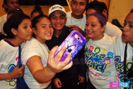 Nicaragua recibe a su Campeón: Román "Chocolatito" González