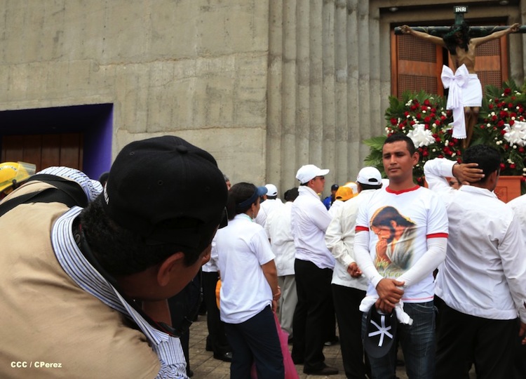 Viacrucis de Viernes Santo en Managua