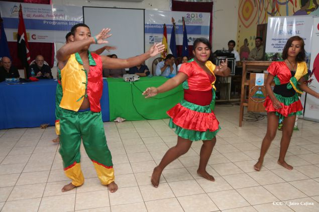 Bilwi inicia histórico proyecto de acceso a agua potable
