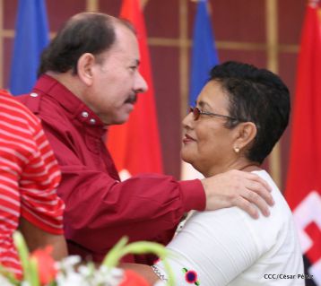 Daniel y Rosario sostienen encuentro con líderes sindicales nicaragüenses en saludo al Día Internacional de los Trabajadores