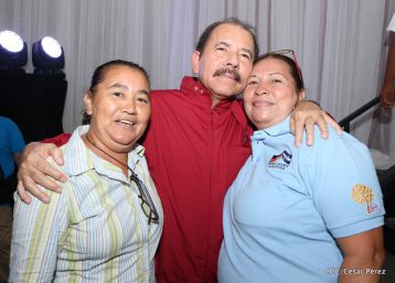 Daniel y Rosario sostienen encuentro con líderes sindicales nicaragüenses en saludo al Día Internacional de los Trabajadores