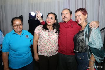 Daniel y Rosario sostienen encuentro con líderes sindicales nicaragüenses en saludo al Día Internacional de los Trabajadores