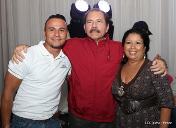 Daniel y Rosario sostienen encuentro con líderes sindicales nicaragüenses en saludo al Día Internacional de los Trabajadores