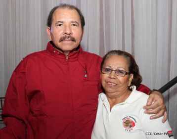 Daniel y Rosario sostienen encuentro con líderes sindicales nicaragüenses en saludo al Día Internacional de los Trabajadores