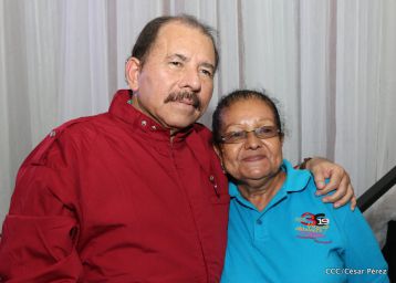 Daniel y Rosario sostienen encuentro con líderes sindicales nicaragüenses en saludo al Día Internacional de los Trabajadores