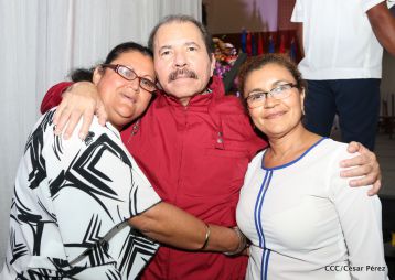 Daniel y Rosario sostienen encuentro con líderes sindicales nicaragüenses en saludo al Día Internacional de los Trabajadores