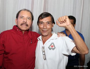 Daniel y Rosario sostienen encuentro con líderes sindicales nicaragüenses en saludo al Día Internacional de los Trabajadores