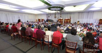 Daniel y Rosario sostienen encuentro con líderes sindicales nicaragüenses en saludo al Día Internacional de los Trabajadores