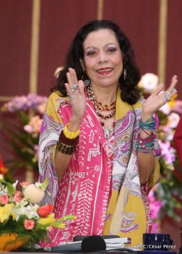 Daniel y Rosario sostienen encuentro con líderes sindicales nicaragüenses en saludo al Día Internacional de los Trabajadores