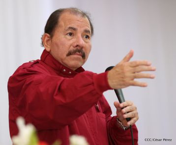 Daniel y Rosario sostienen encuentro con líderes sindicales nicaragüenses en saludo al Día Internacional de los Trabajadores