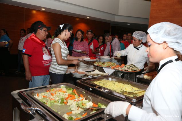 Daniel y Rosario sostienen encuentro con líderes sindicales nicaragüenses en saludo al Día Internacional de los Trabajadores