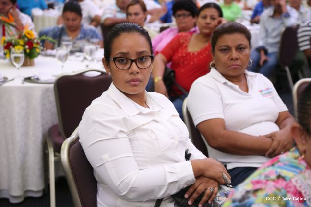 Daniel y Rosario sostienen encuentro con líderes sindicales nicaragüenses en saludo al Día Internacional de los Trabajadores