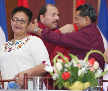 Daniel y Rosario sostienen encuentro con líderes sindicales nicaragüenses en saludo al Día Internacional de los Trabajadores