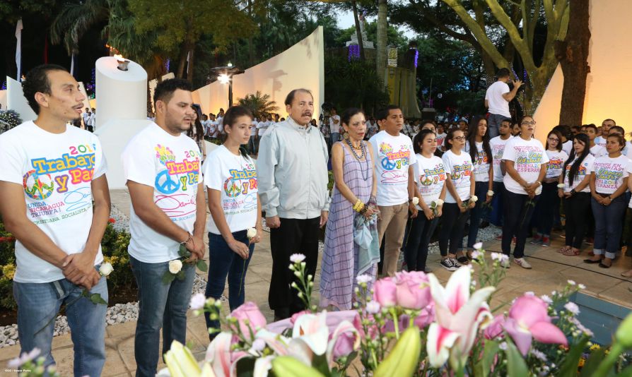 Daniel y Rosario rinden homenaje al Comandante de la Revolución, Tomás Borge Martínez
