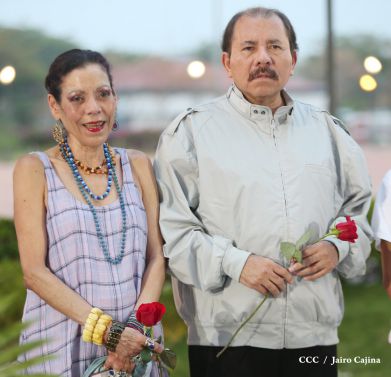 Daniel y Rosario rinden homenaje al Comandante de la Revolución, Tomás Borge Martínez