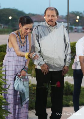 Daniel y Rosario rinden homenaje al Comandante de la Revolución, Tomás Borge Martínez