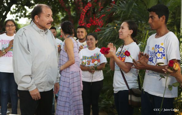 Daniel y Rosario rinden homenaje al Comandante de la Revolución, Tomás Borge Martínez