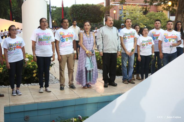 Daniel y Rosario rinden homenaje al Comandante de la Revolución, Tomás Borge Martínez