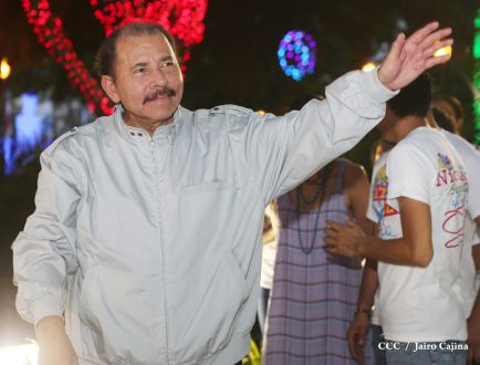 Daniel y Rosario rinden homenaje al Comandante de la Revolución, Tomás Borge Martínez