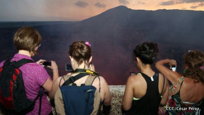 El impresionante lago de lava del Volcán Masaya