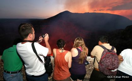 El impresionante lago de lava del Volcán Masaya