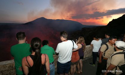 El impresionante lago de lava del Volcán Masaya