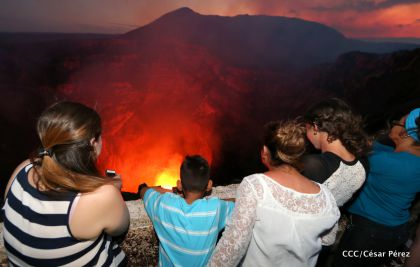 El impresionante lago de lava del Volcán Masaya