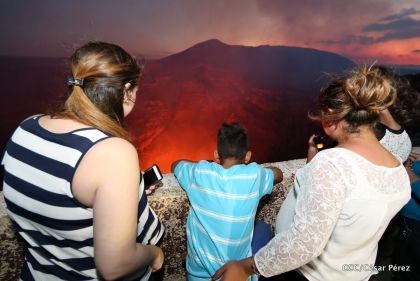 El impresionante lago de lava del Volcán Masaya