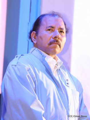 Daniel y Rosario celebran 121 Aniversario del Natalicio del General Sandino