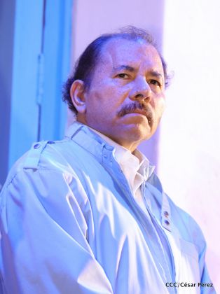 Daniel y Rosario celebran 121 Aniversario del Natalicio del General Sandino