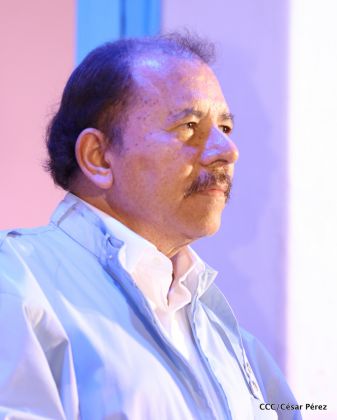 Daniel y Rosario celebran 121 Aniversario del Natalicio del General Sandino