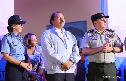 Daniel y Rosario celebran 121 Aniversario del Natalicio del General Sandino