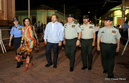 Daniel y Rosario celebran 121 Aniversario del Natalicio del General Sandino