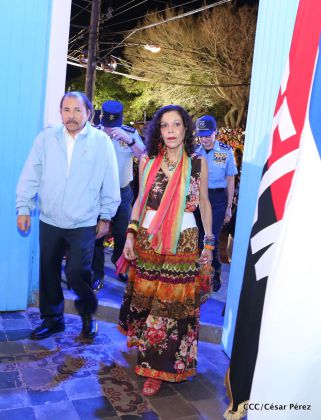 Daniel y Rosario celebran 121 Aniversario del Natalicio del General Sandino