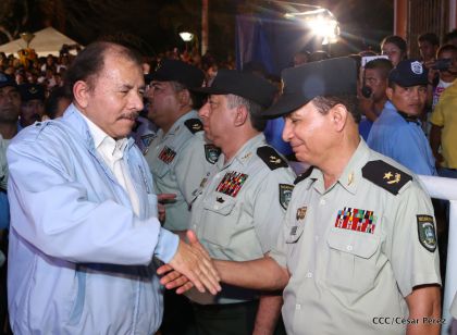 Daniel y Rosario celebran 121 Aniversario del Natalicio del General Sandino