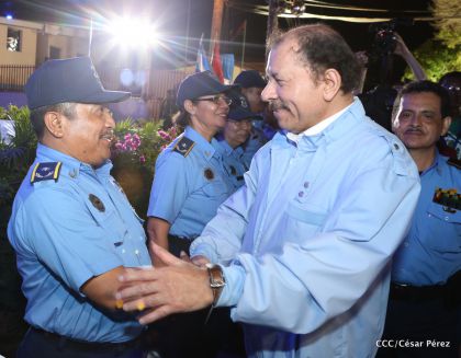 Daniel y Rosario celebran 121 Aniversario del Natalicio del General Sandino