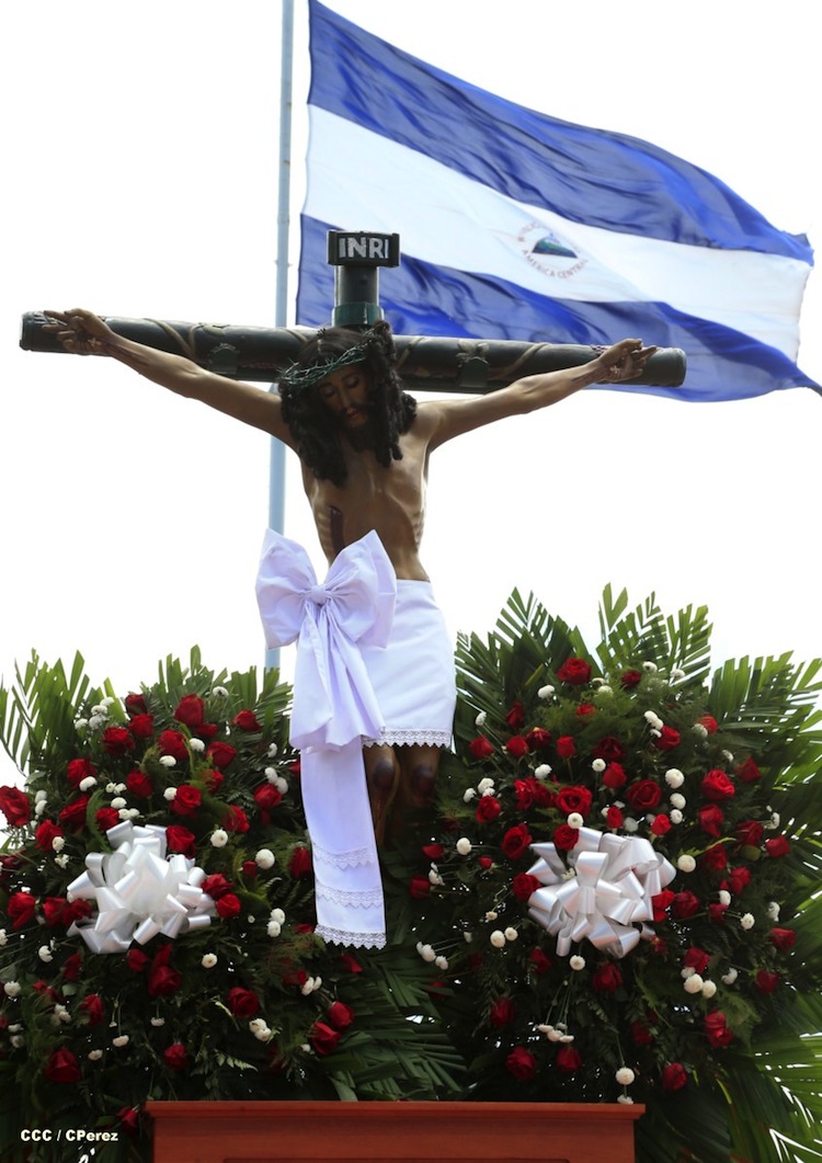 Viacrucis de Viernes Santo en Managua