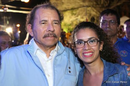 Daniel y Rosario celebran 121 Aniversario del Natalicio del General Sandino